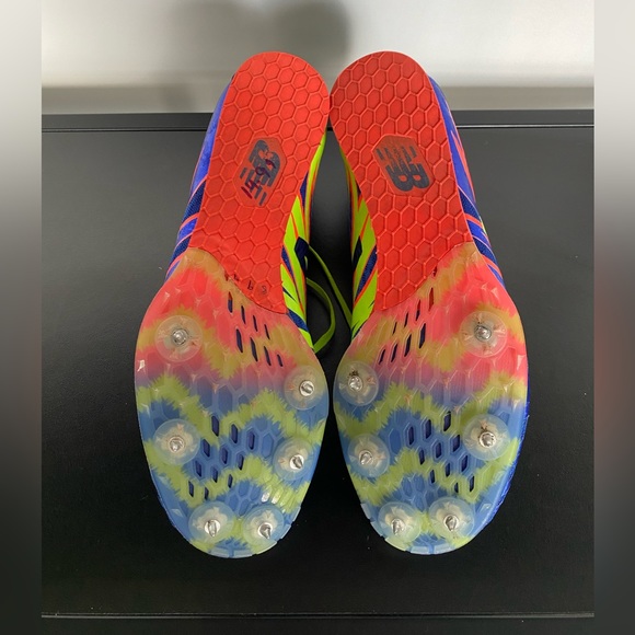 New Balance Kids Soccer Cleats Size 7.5 - Picture 4 of 9